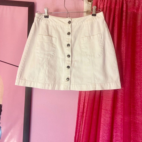 Forever 21 Y2K White Denim Mini Button up Skirt Front Pockets Women’s Medium - Picture 6 of 6